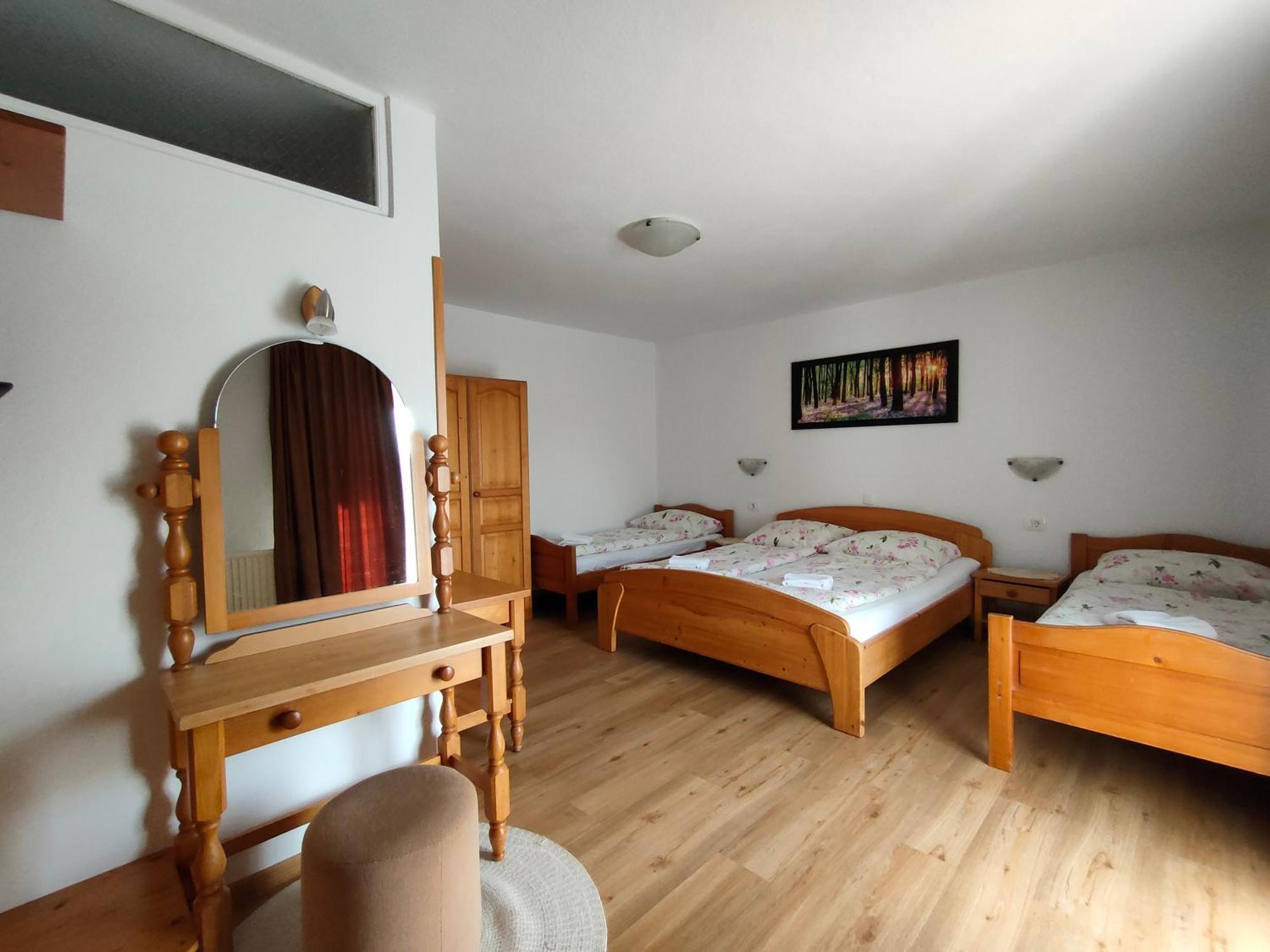Bed & Breakfast Hisa Resje Бохин Екстериор снимка